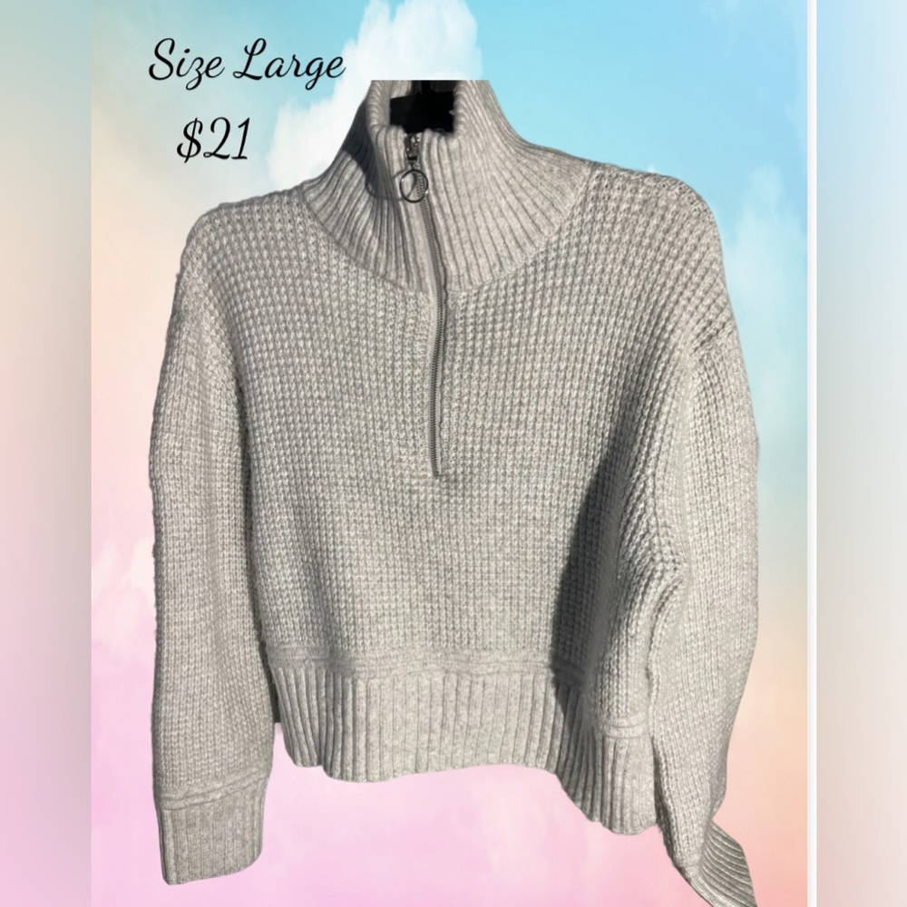 Jessica Simpson Ivory Sweater Size Large
